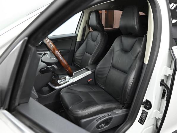 Volvo XC60 I с пробегом 2012 года, цена 1 349 000 рублей, 154000 км, внедорожник, Автокод Объявления