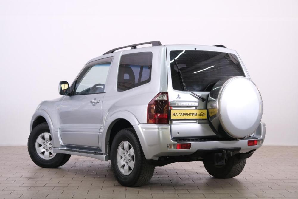 Mitsubishi Pajero III Рестайлинг Омск  - изображение 5