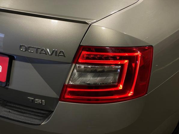 Skoda Octavia III (A7) с пробегом 2016 года, цена 1 475 000 рублей, 167466 км, лифтбек, Автокод Объявления