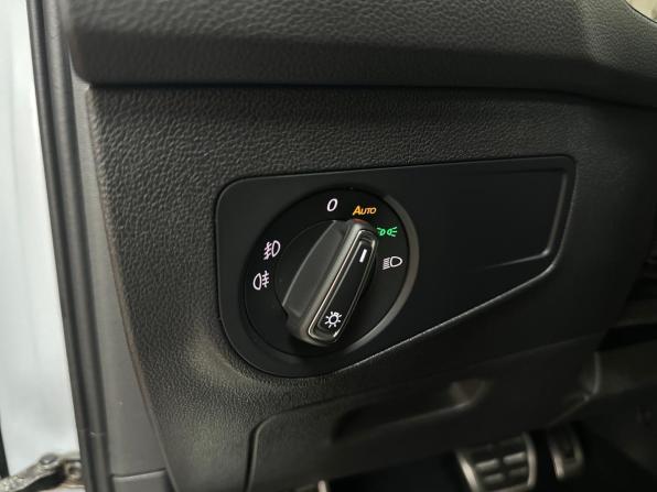 Volkswagen Tiguan II с пробегом 2019 года, цена 2 600 000 рублей, 109749 км, внедорожник, Автокод Объявления