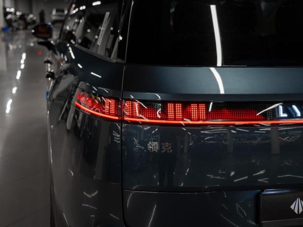 Lynk &amp; Co 900 с пробегом 2026 года, цена 7 900 000 рублей, 23 км, внедорожник, Автокод Объявления