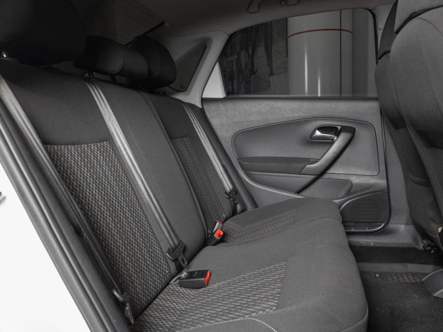 Volkswagen Polo V Рестайлинг Казань  - изображение 8