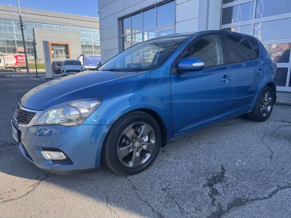 Kia Ceed I Рестайлинг с пробегом 2012 года, цена 860 000 рублей, 241000 км, хэтчбек, Автокод Объявления