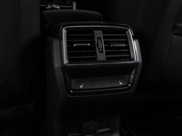 Skoda Karoq I с пробегом 2021 года, цена 2 537 000 рублей, 85242 км, внедорожник, Автокод Объявления