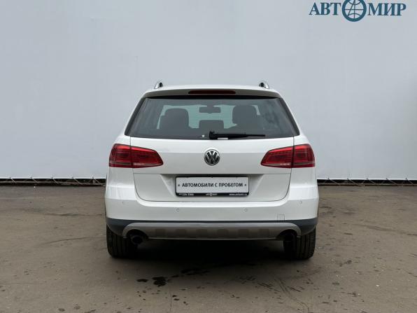 Volkswagen Passat B7 с пробегом 2014 года, цена 1 385 000 рублей, 344350 км, универсал, Автокод Объявления