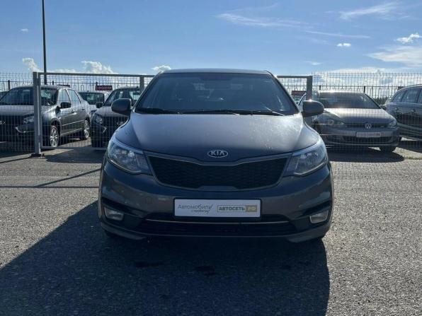 Kia Rio III Рестайлинг с пробегом 2017 года, цена 1 091 439 рублей, 186273 км, седан, Автокод Объявления