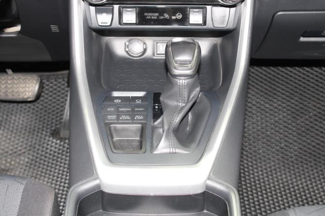 Toyota RAV4 V (XA50) с пробегом 2019 года, цена 3 500 000 рублей, 53772 км, внедорожник, Автокод Объявления
