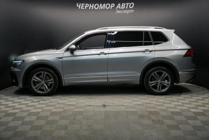 Volkswagen Tiguan II Рестайлинг с пробегом 2020 года, цена 3 100 000 рублей, 82000 км, внедорожник, Автокод Объявления