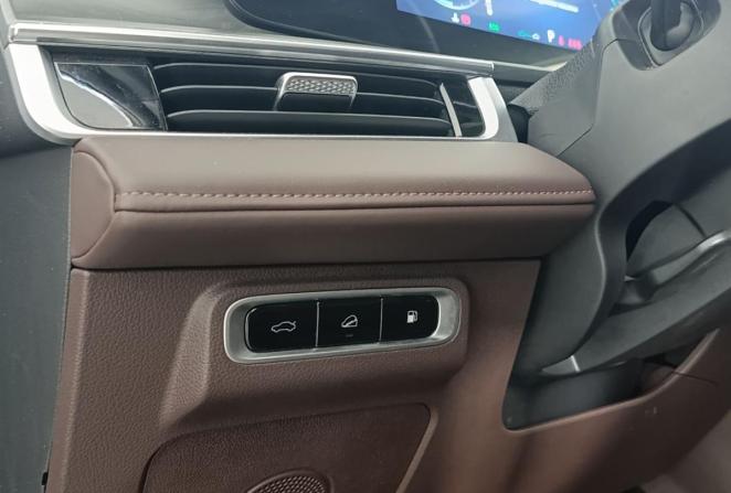 Chery Tiggo 8 Pro Plug-in Hybrid с пробегом 2023 года, цена 2 520 000 рублей, 23483 км, внедорожник, Автокод Объявления