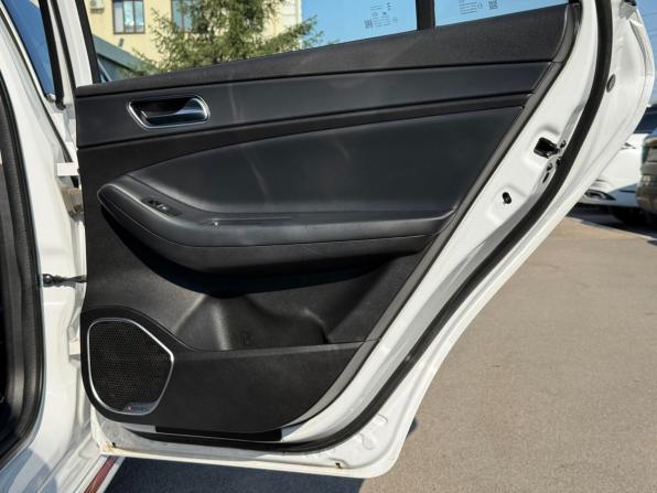 Omoda S5 с пробегом 2023 года, цена 1 329 000 рублей, 50979 км, седан, Автокод Объявления