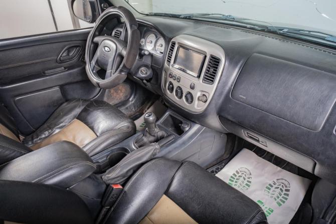 Ford Maverick III с пробегом 2006 года, цена 499 000 рублей, 252000 км, внедорожник, Автокод Объявления