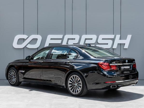 BMW 7 серии V (F01/F02/F04) Рестайлинг с пробегом 2015 года, цена 2 750 000 рублей, 236328 км, седан, Автокод Объявления