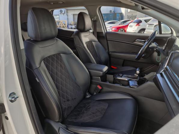 Kia Sportage V с пробегом 2022 года, цена 3 599 000 рублей, 41184 км, внедорожник, Автокод Объявления