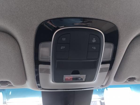 Hyundai Santa Fe IV Рестайлинг с пробегом 2021 года, цена 2 820 000 рублей, 101183 км, внедорожник, Автокод Объявления