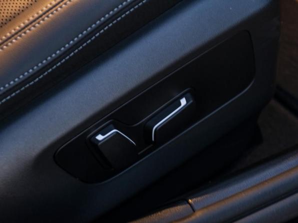BMW 5 серии VIII (G60/G61/G68) с пробегом 2023 года, цена 8 000 000 рублей, 11729 км, седан, Автокод Объявления