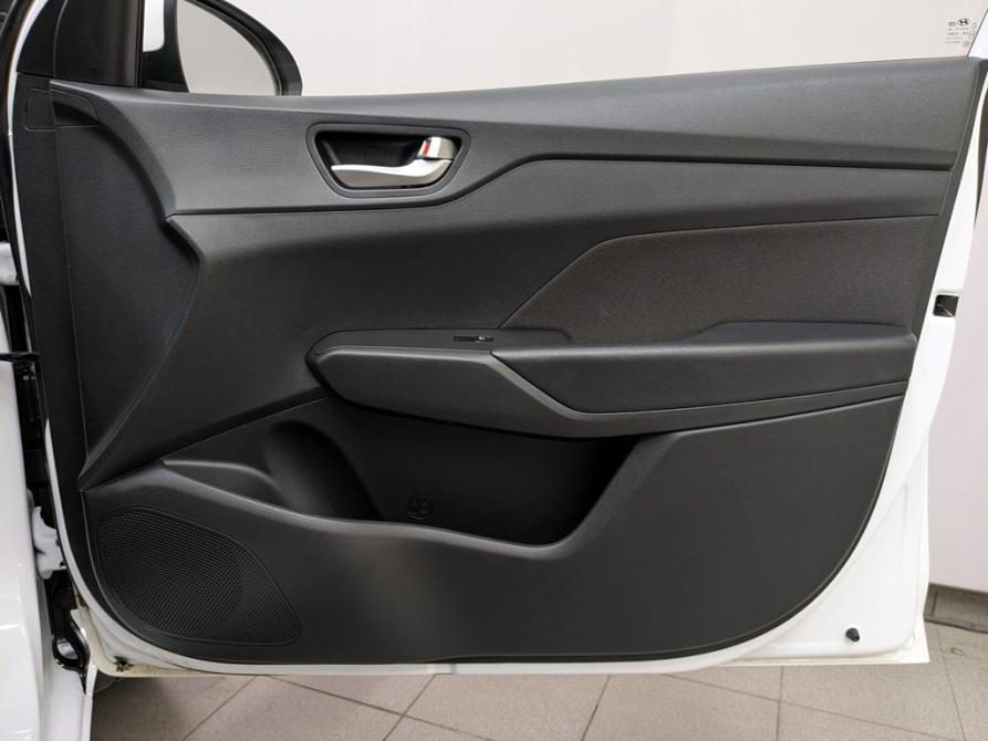 Hyundai Solaris II Рестайлинг Москва  - изображение 5