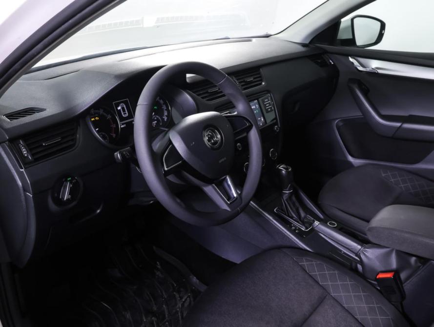 Skoda Octavia III (A7) Рестайлинг Москва  - изображение 16