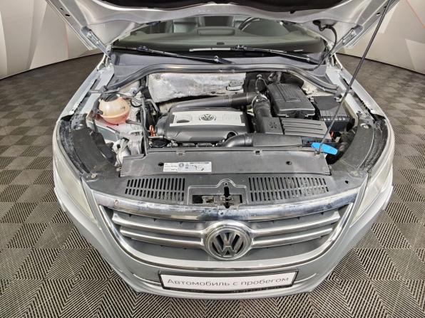 Volkswagen Tiguan I с пробегом 2011 года, цена 863 000 рублей, 270000 км, внедорожник, Автокод Объявления