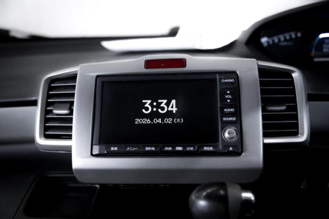 Honda Freed I Рестайлинг с пробегом 2013 года, цена 1 099 000 рублей, 202831 км, компактвэн, Автокод Объявления