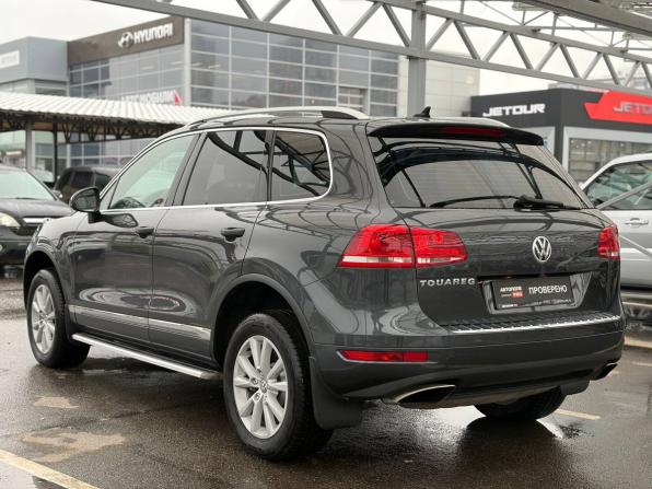 Volkswagen Touareg II с пробегом 2011 года, цена 1 345 000 рублей, 541000 км, внедорожник, Автокод Объявления