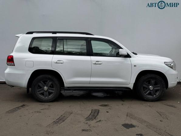 Toyota Land Cruiser 200 Series с пробегом 2011 года, цена 3 150 000 рублей, 262269 км, внедорожник, Автокод Объявления