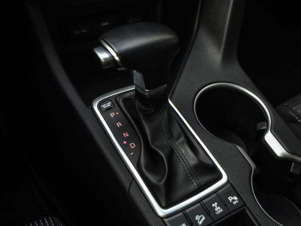 Kia Sportage IV Рестайлинг с пробегом 2019 года, цена 2 250 777 рублей, 107588 км, внедорожник, Автокод Объявления