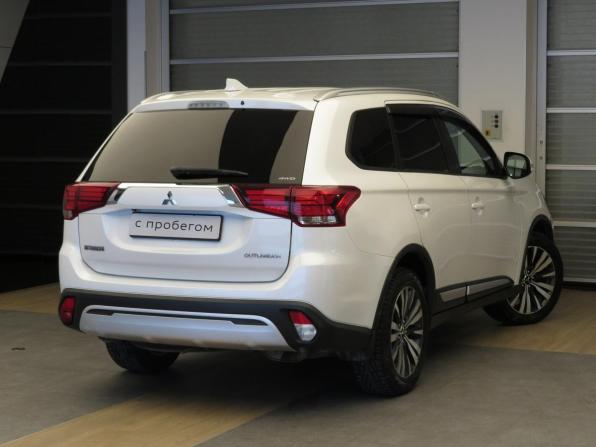 Mitsubishi Outlander III Рестайлинг 3 с пробегом 2019 года, цена 1 795 000 рублей, 211000 км, внедорожник, Автокод Объявления