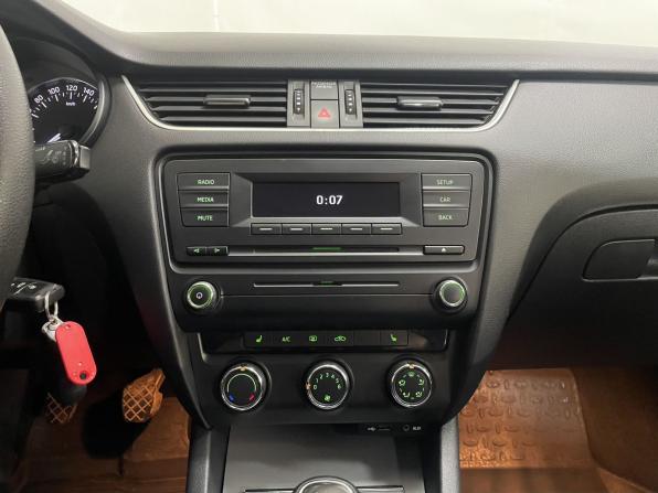 Skoda Octavia III (A7) с пробегом 2013 года, цена 1 150 000 рублей, 168824 км, лифтбек, Автокод Объявления