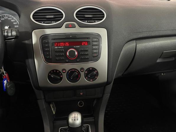 Ford Focus II с пробегом 2008 года, цена 403 000 рублей, 238557 км, седан, Автокод Объявления