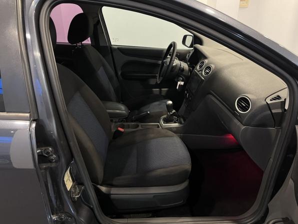 Ford Focus II с пробегом 2007 года, цена 424 000 рублей, 273262 км, седан, Автокод Объявления