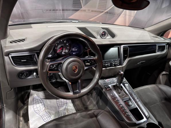 Porsche Macan I с пробегом 2015 года, цена 1 900 000 рублей, 157207 км, внедорожник, Автокод Объявления