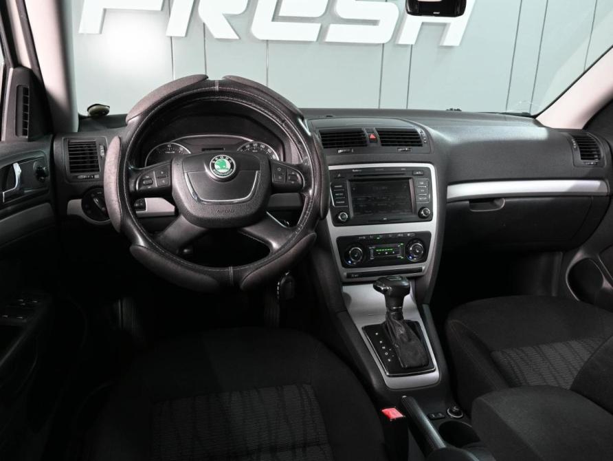 Skoda Octavia II (A5) Рестайлинг Ростов-на-Дону  - изображение 6