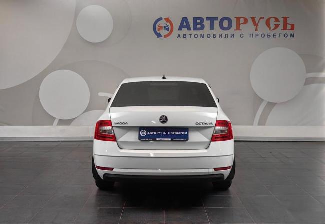 Skoda Octavia III (A7) Рестайлинг с пробегом 2020 года, цена 1 949 000 рублей, 67975 км, лифтбек, Автокод Объявления