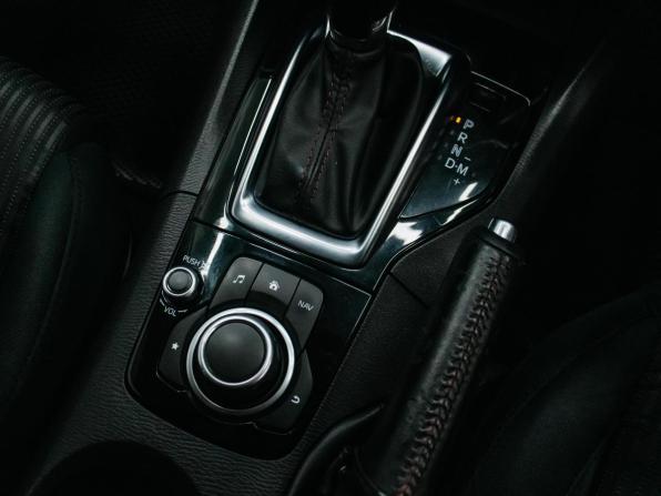 Mazda Axela III с пробегом 2015 года, цена 1 189 000 рублей, 141605 км, хэтчбек, Автокод Объявления