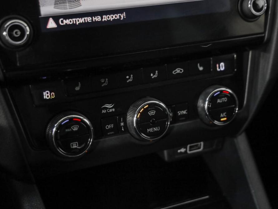 Skoda Octavia III (A7) Рестайлинг Санкт-Петербург  - изображение 18