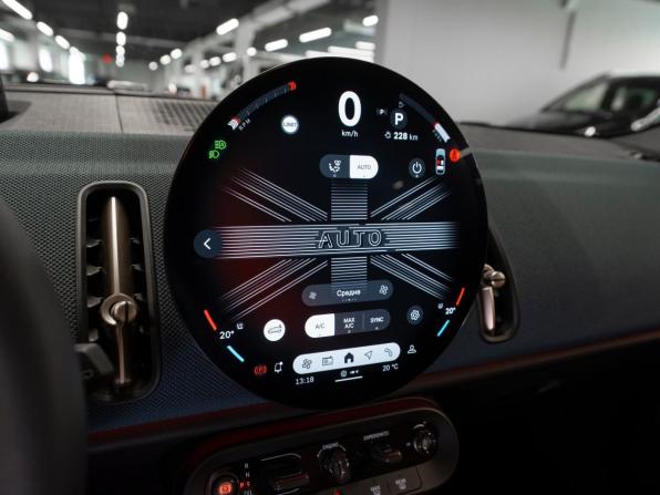 Mini Countryman III с пробегом 2024 года, цена 5 690 000 рублей, 8294 км, внедорожник, Автокод Объявления