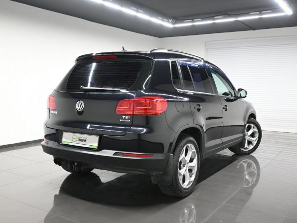 Volkswagen Tiguan I Рестайлинг с пробегом 2012 года, цена 995 000 рублей, 220236 км, внедорожник, Автокод Объявления