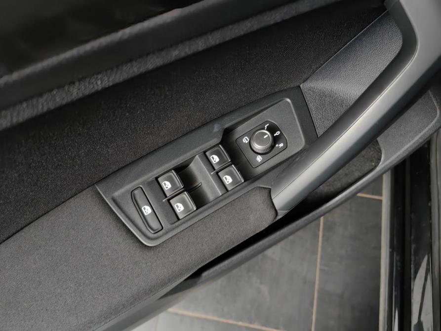Volkswagen Tiguan II Москва  - изображение 20