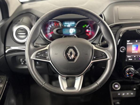 Renault Kaptur I Рестайлинг с пробегом 2021 года, цена 1 550 000 рублей, 129864 км, внедорожник, Автокод Объявления
