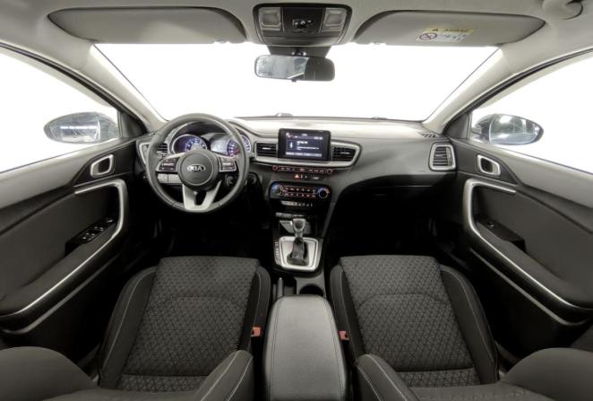 Kia Ceed III с пробегом 2019 года, цена 1 840 000 рублей, 118416 км, хэтчбек, Автокод Объявления