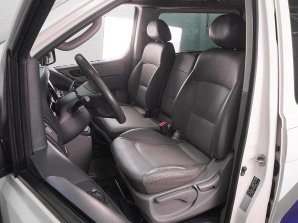 Hyundai Grand Starex I с пробегом 2011 года, цена 1 325 000 рублей, 454004 км, минивэн, Автокод Объявления