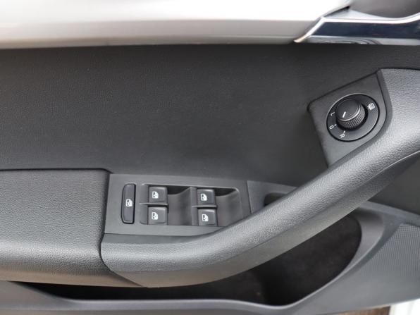 Skoda Octavia III (A7) Рестайлинг с пробегом 2020 года, цена 1 299 000 рублей, 184590 км, лифтбек, Автокод Объявления