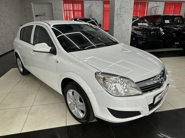 Opel Astra H Рестайлинг с пробегом 2014 года, цена 865 000 рублей, 113251 км, хэтчбек, Автокод Объявления