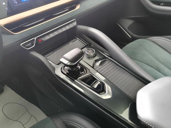 Geely Monjaro I с пробегом 2023 года, цена 3 270 000 рублей, 17800 км, внедорожник, Автокод Объявления