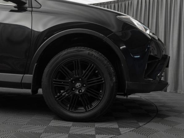 Toyota RAV4 IV (XA40) Рестайлинг с пробегом 2017 года, цена 2 900 000 рублей, 71290 км, внедорожник, Автокод Объявления