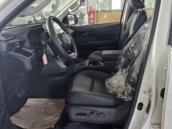 Новый Toyota Hilux IX 2026 года, цена 8 990 000 рублей, offers.body_type.unknown, Автокод Объявления