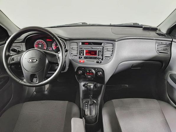 Kia Rio II Рестайлинг с пробегом 2011 года, цена 600 000 рублей, 256849 км, хэтчбек, Автокод Объявления
