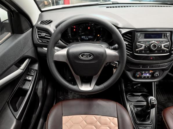 Lada (ВАЗ) Vesta I с пробегом 2017 года, цена 680 000 рублей, 150443 км, седан, Автокод Объявления
