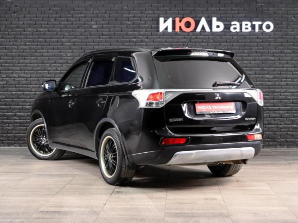 Mitsubishi Outlander III Рестайлинг с пробегом 2014 года, цена 1 480 000 рублей, 253978 км, внедорожник, Автокод Объявления