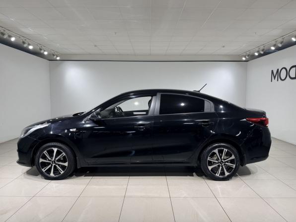 Kia Rio IV с пробегом 2018 года, цена 1 299 000 рублей, 98813 км, седан, Автокод Объявления